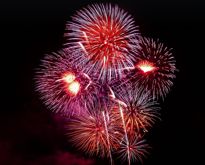 Feuerwerk Raketen pink